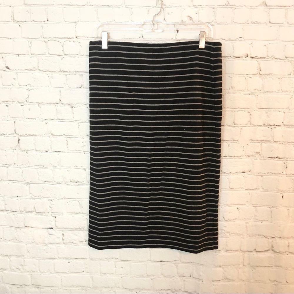 Black and Gray Striped Pencil Skirt